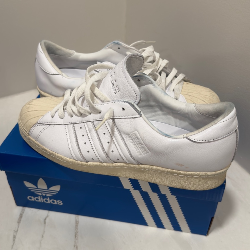 Adidas Shelltoe size 10